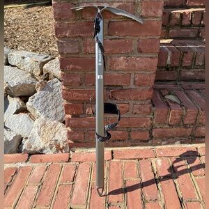 Black Diamond Raven Ice Axe 70cm never used